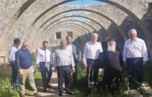 Επίσκεψη αντιπροσωπίας του Δήμου Βοΐου στο Δήμο Αποκορώνου για τις εκδηλώσεις της επετείου της Μεταπολιτευτικής Επανάστασης