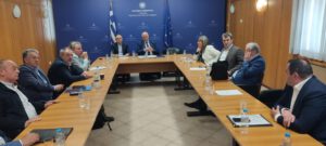 Συνάντηση εργασίας της Μαρίας Αντωνίου με τον Υπουργό Αγροτικής Ανάπτυξης και Τροφίμων Κώστα Τσιάρα για τα κρίσιμα ζητήματα του πρωτογενή τομέα της Π.Ε. Καστοριάς