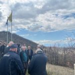 Οι κάτοικοι της Αχλάδας δεν είναι μόνοι